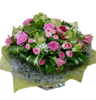 Fortune - Composition: rose pink,Rose ,hiperikum green,orchid,ornamental foliage,packing,aspidistra,Proteus,ornitagallum.