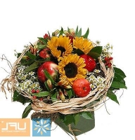 Paradise apple - Composition: fruit,hiperikum red,sunflower,ornamental foliage,packing,carcase,Alstroemeria Red.