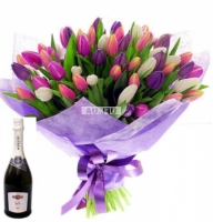 Women day gifts for mother
