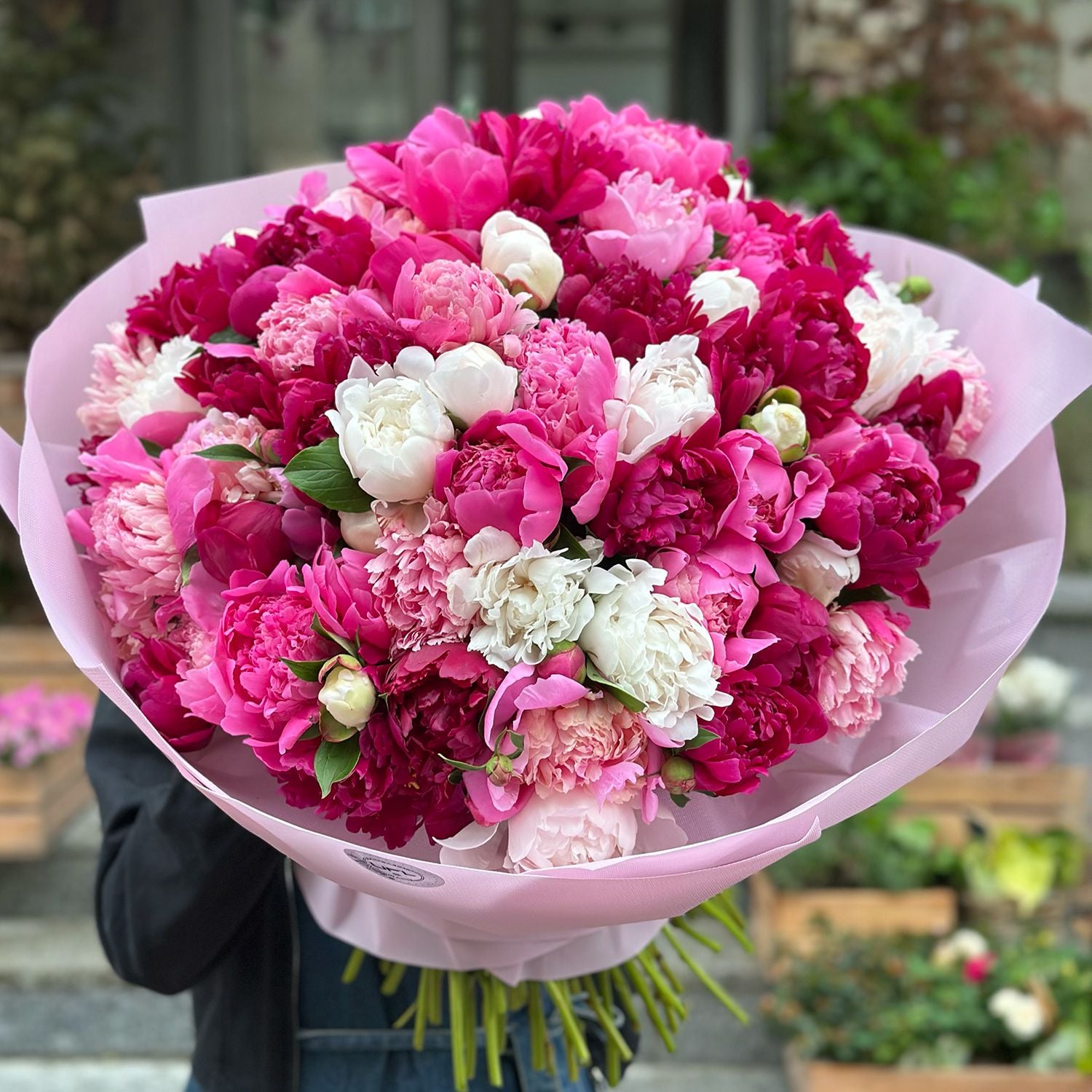 Bouquet 101 peonies mixed