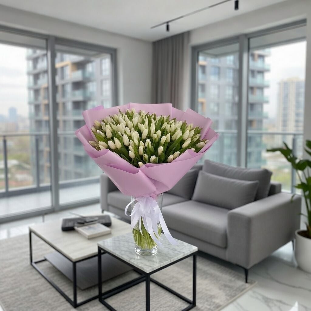 Bouquet 151 white tulips