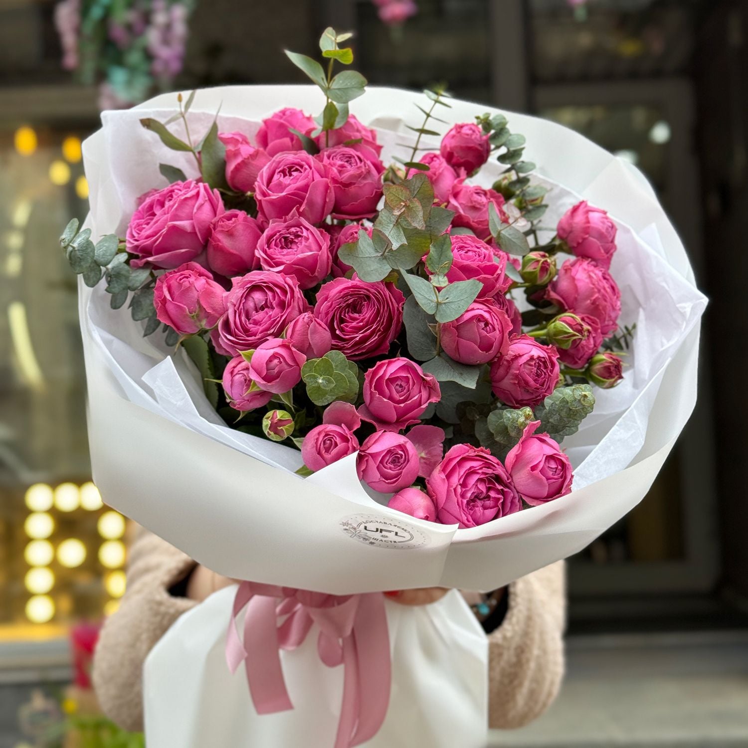 Bouquet 15 pink peony roses