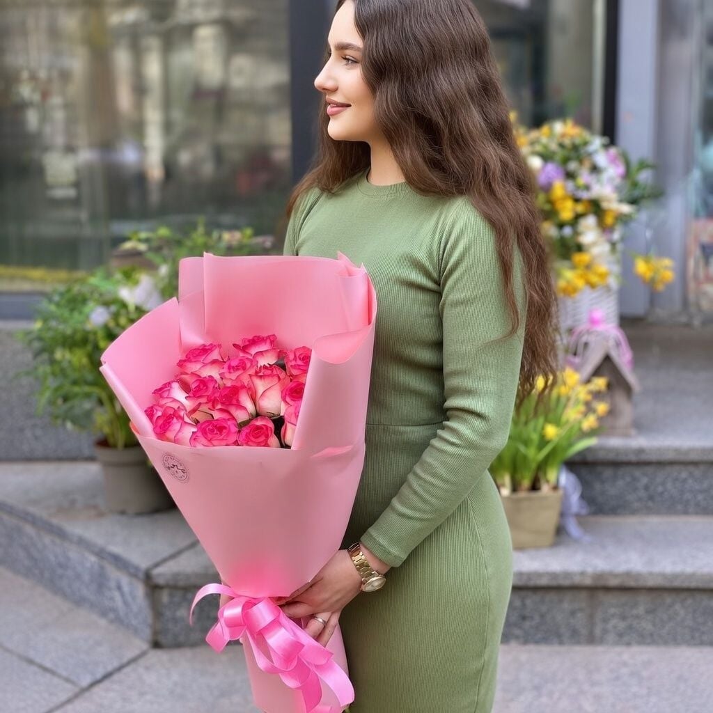 jumilia rose (15 pcs.), packaging, ribbon