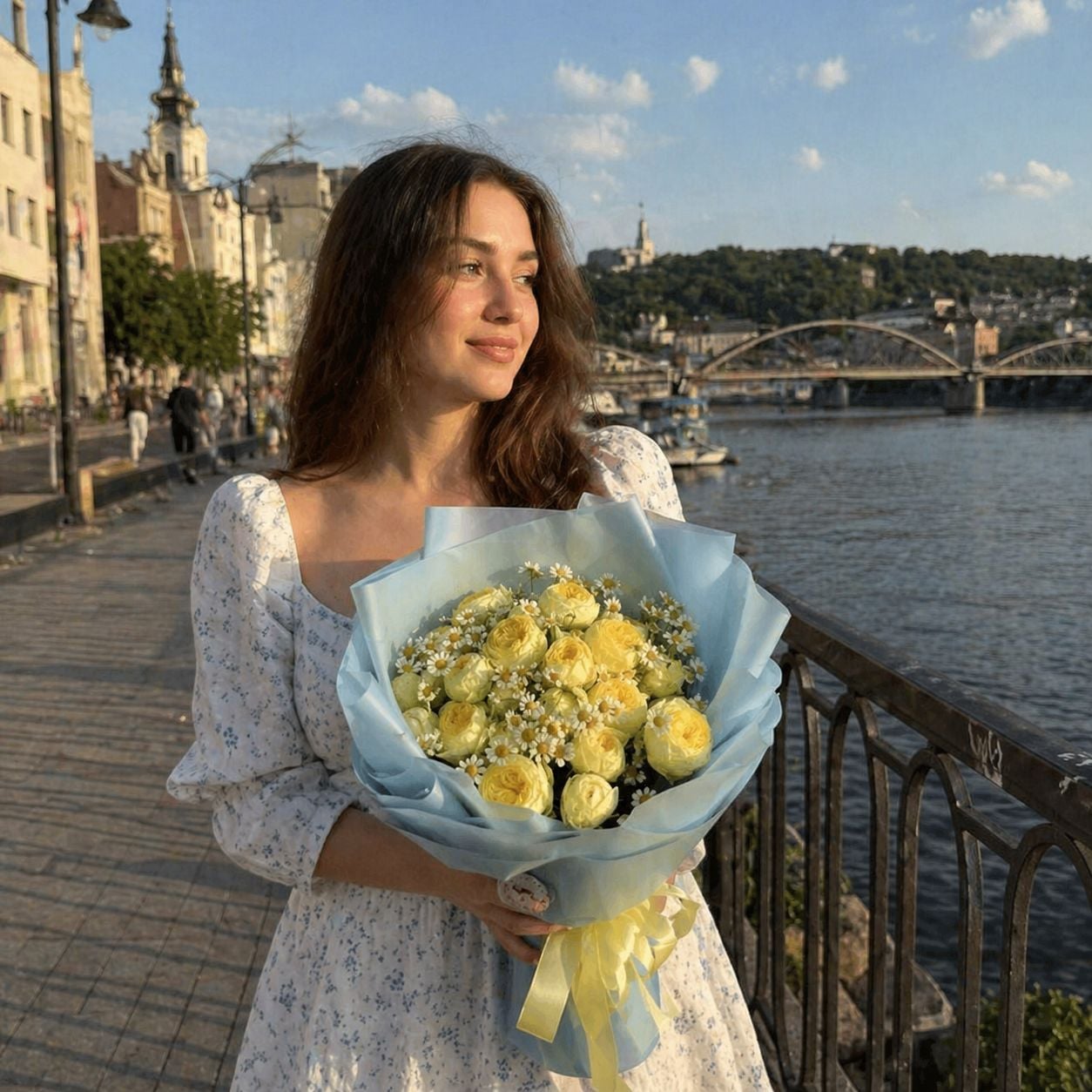 yellow rose, peony bubbles (7 pcs.), tanacetum, packaging, ribbon