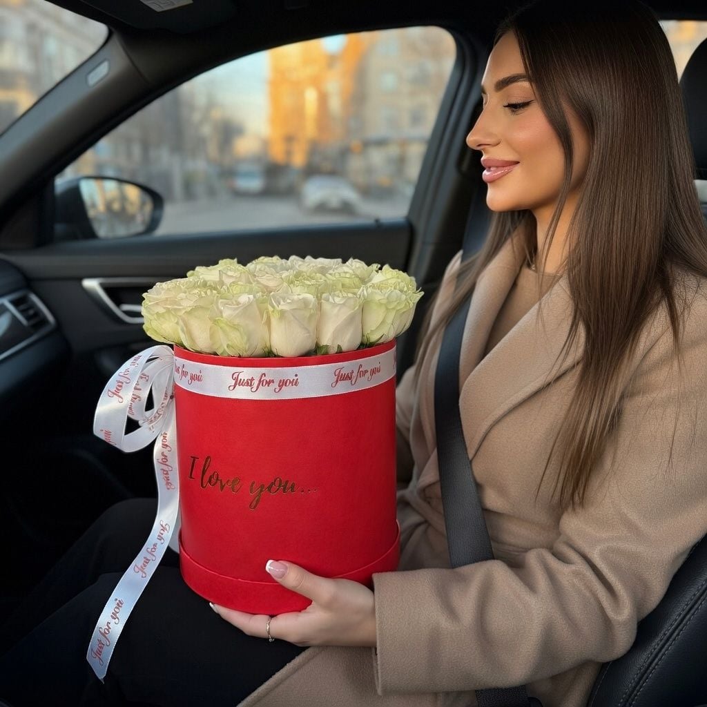 white rose avalanche (19 pcs.), box, oasis, packaging, ribbon