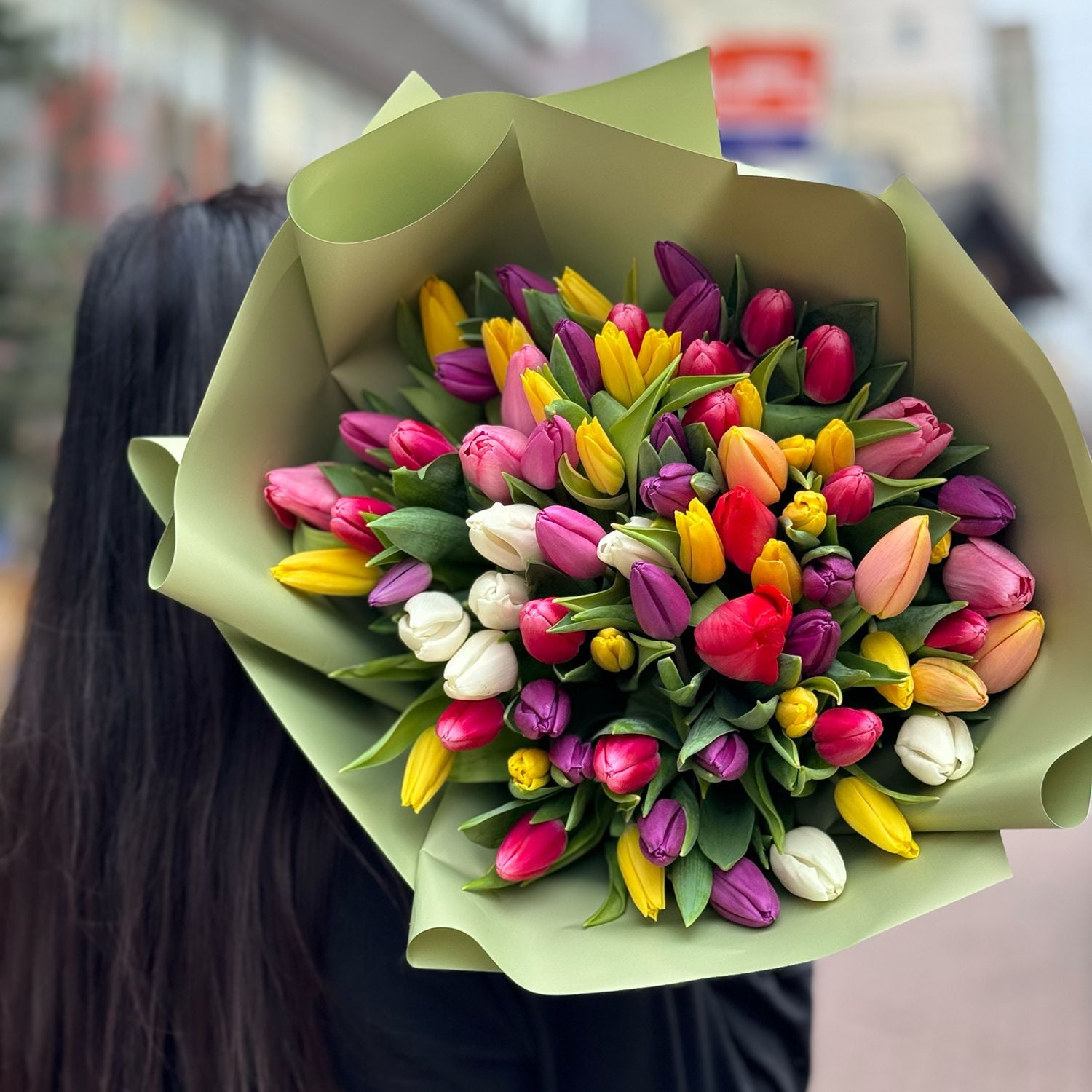 Bouquet 51 mixed tulips