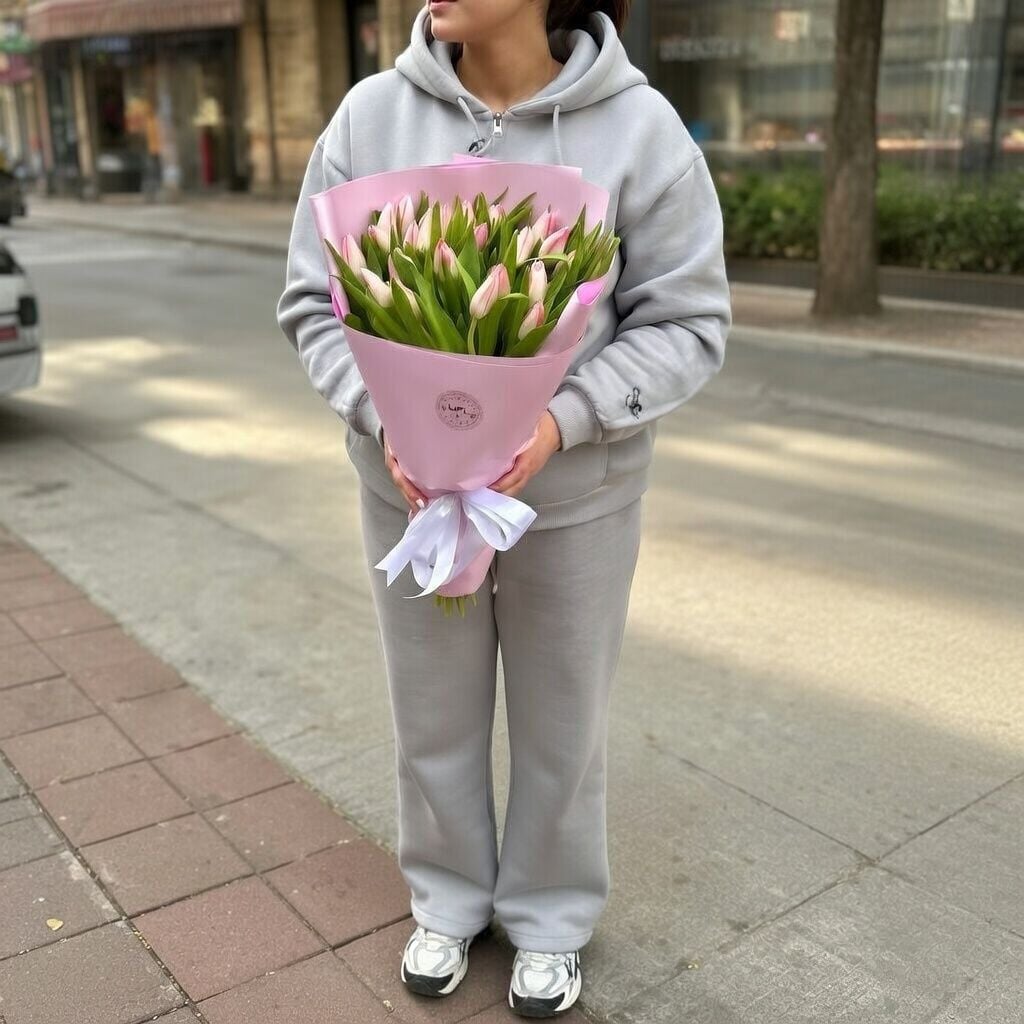 Bouquet 25 pink tulips