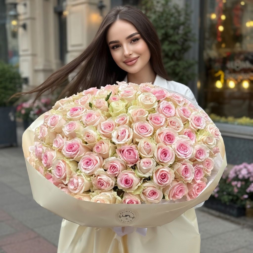 Bouquet 101 pink roses Kenia