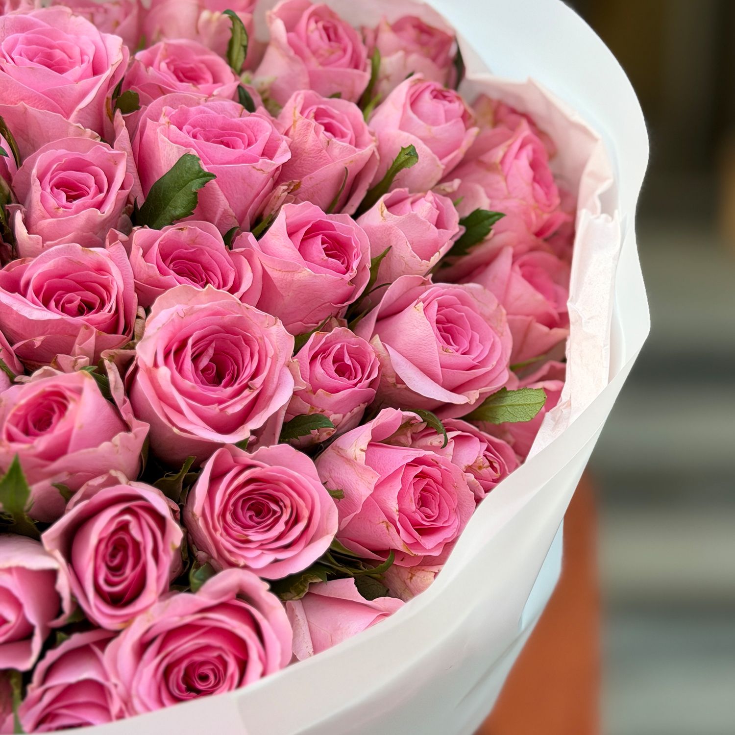 Bouquet 51 pink roses Kenia