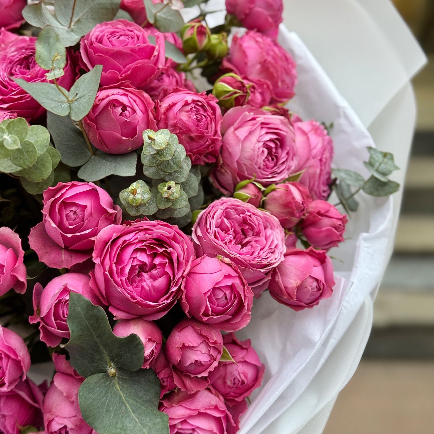 Bouquet 25 pink peony spray roses