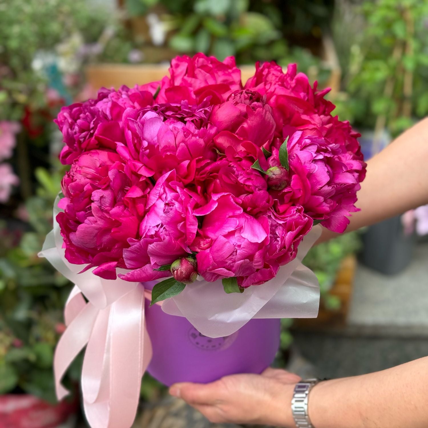 Bouquet Peonies in a box 15 pcs