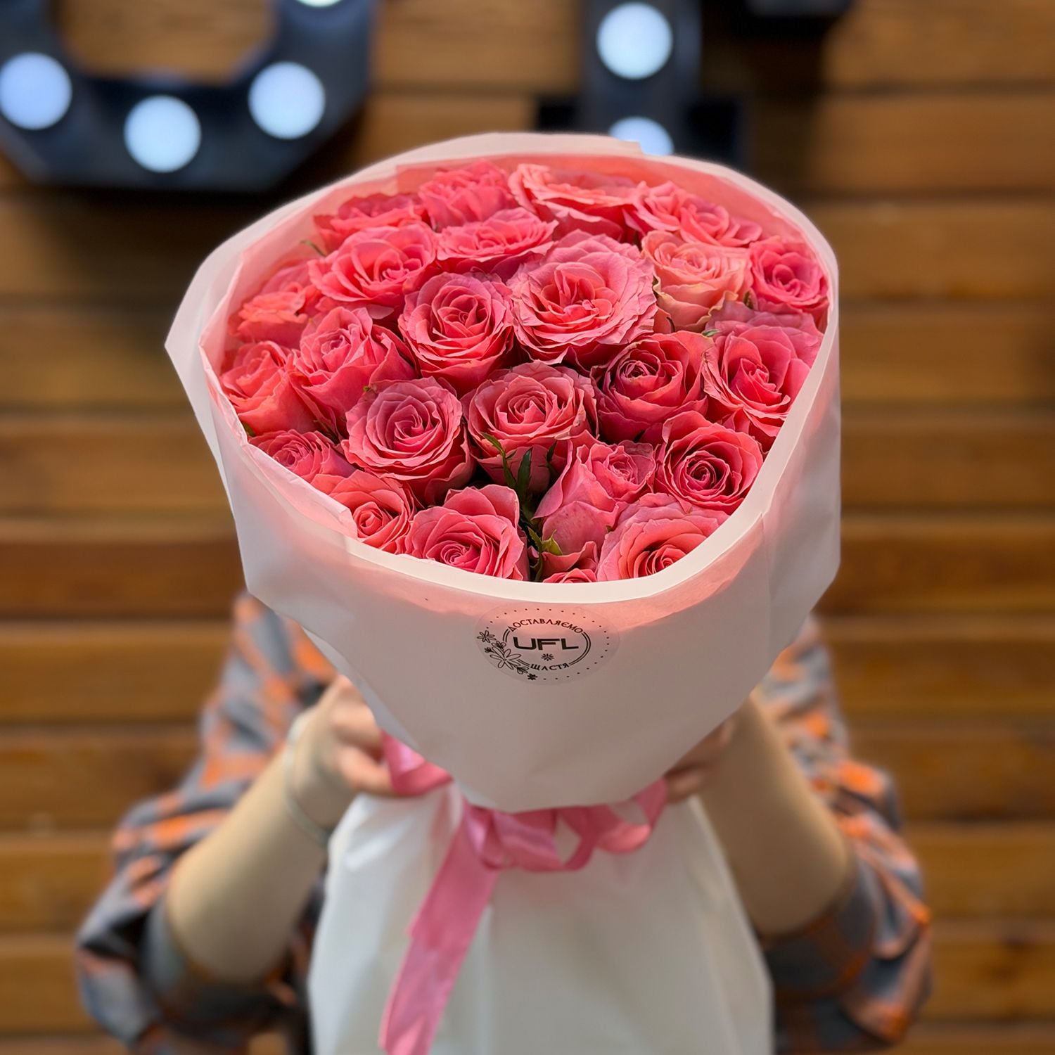 Bouquet 25 pink roses Kenia