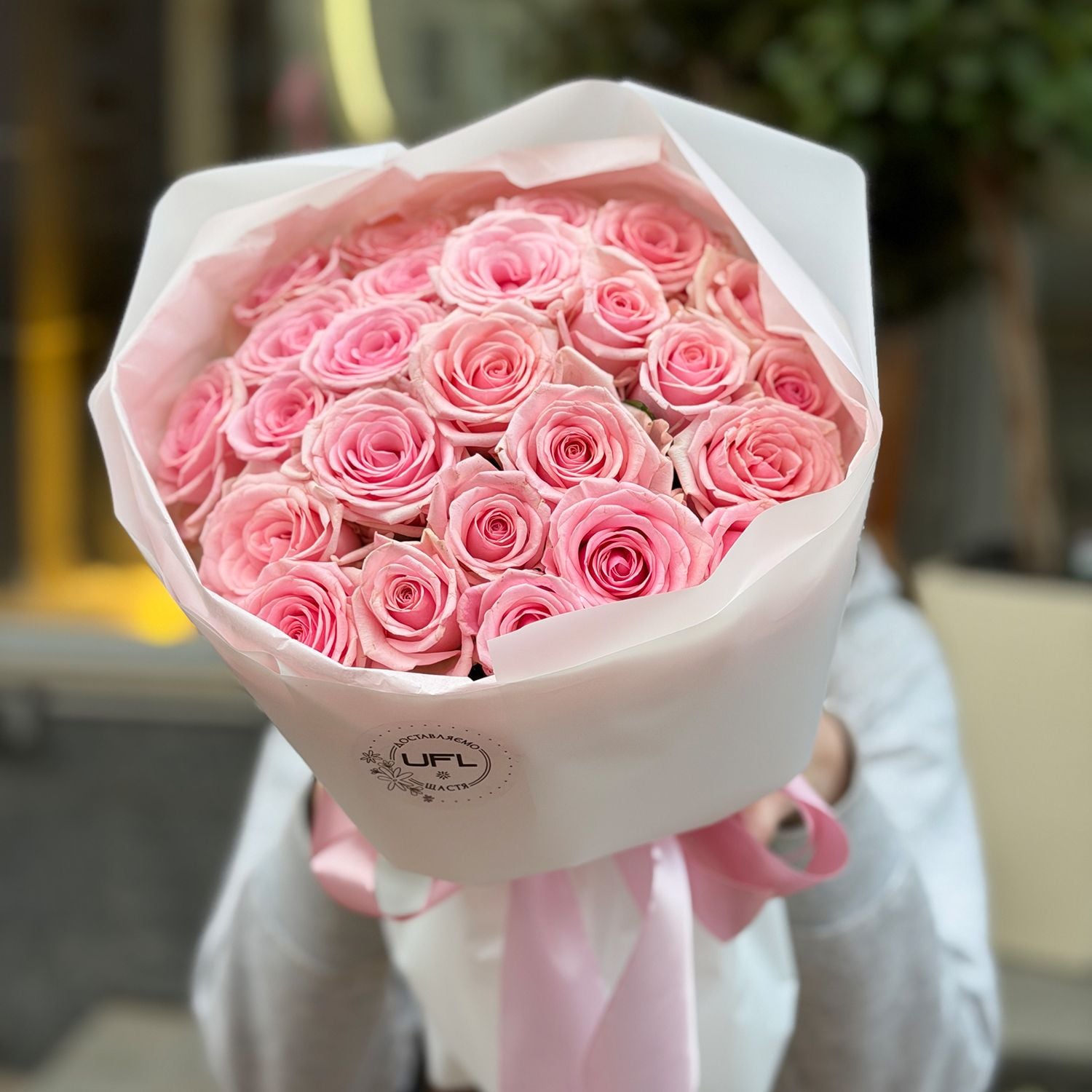 Bouquet 25 pink roses Kenia
