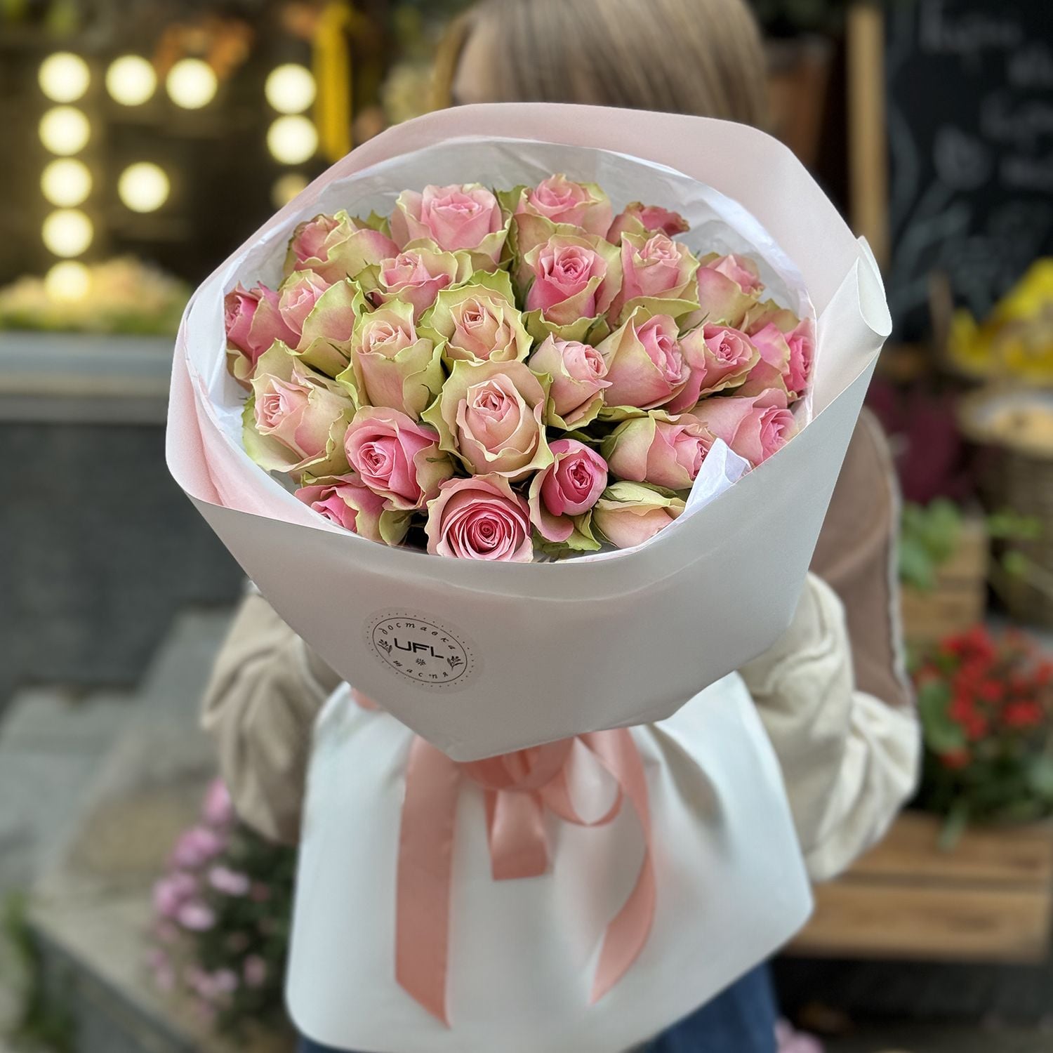 Bouquet 25 pink roses Kenia