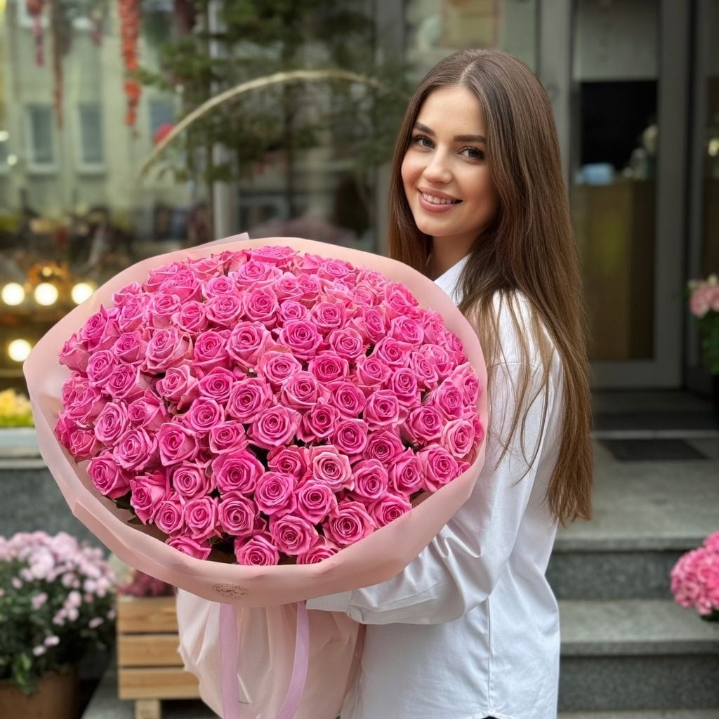 pink rose (101 pcs.), packaging, ribbon