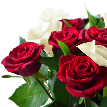 Bouquet of roses and callas - order with worldwide shipping