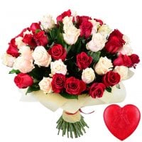 Bouquet 51 red and creamy roses + soap for free