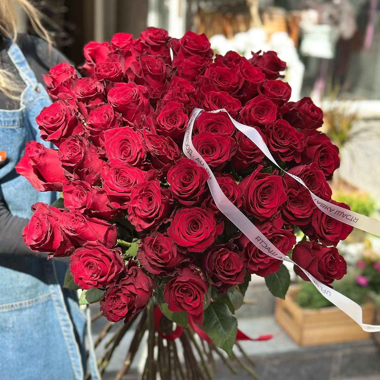 Bouquet 51 long red roses (90 �m)