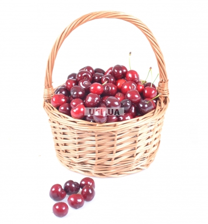 Product Sweet cherry in a basket!