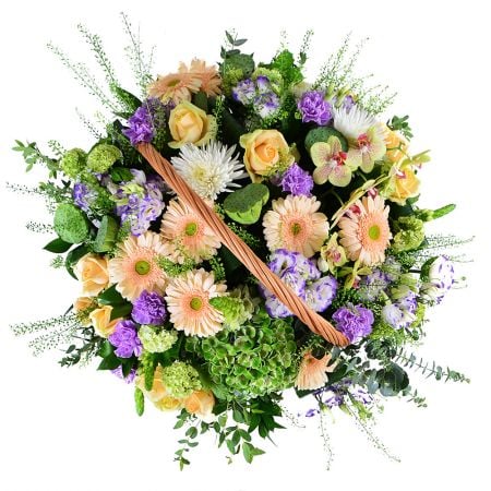 The original bouquet 'Garden in a basket' to buy in the Internet shop of flowers