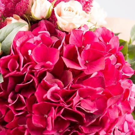 Bouquet Pink corundum