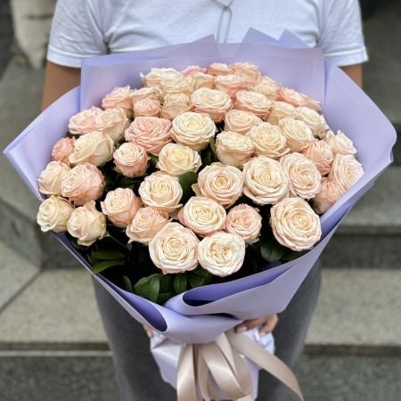Bouquet Promo! 51 creamy roses