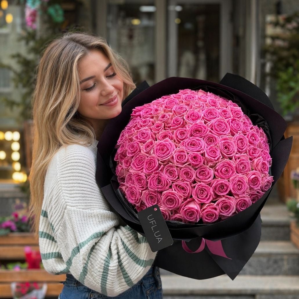 pink rose (101 pcs.), packaging, ribbon