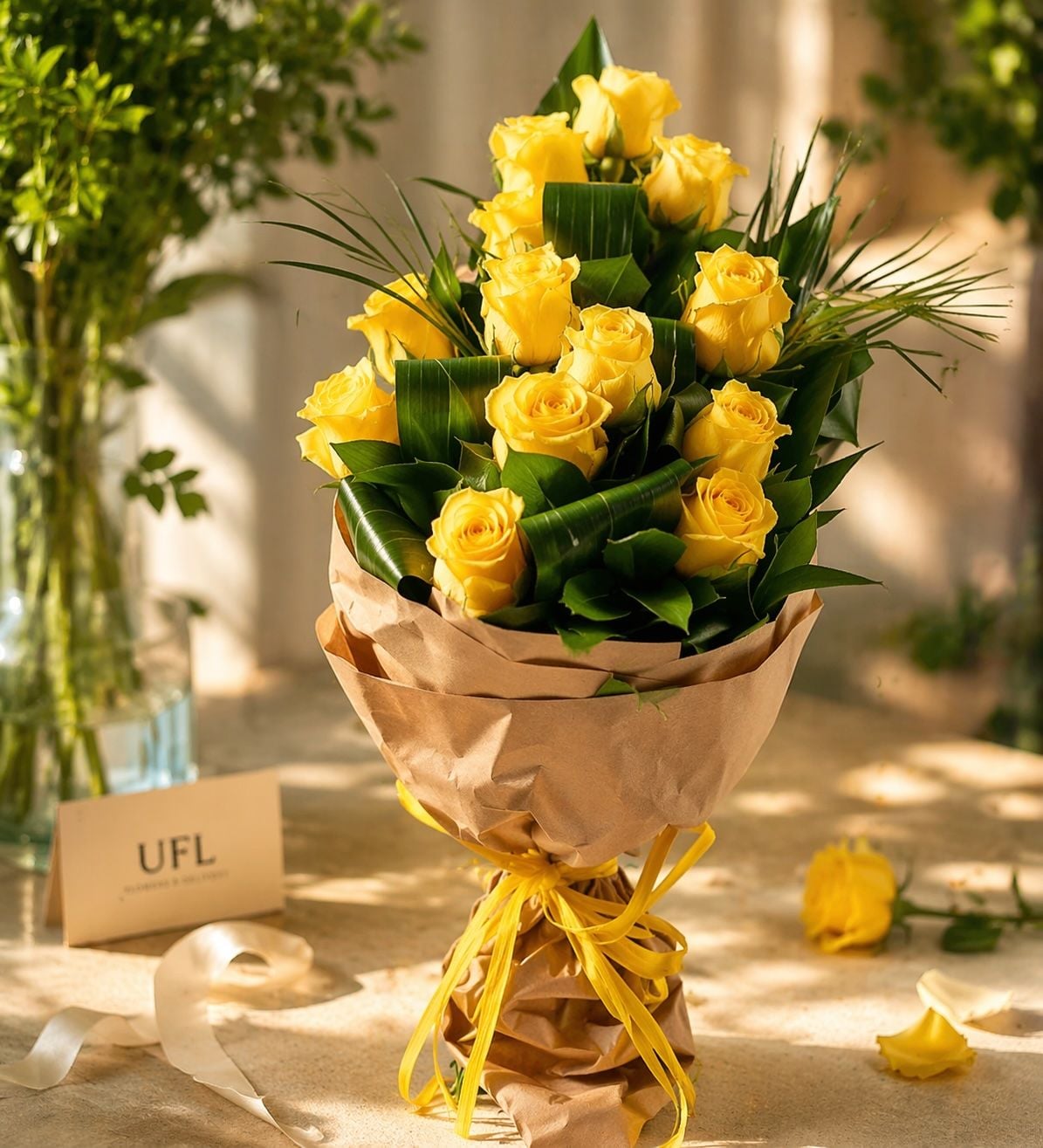 yellow rose (13 pcs.), aspidistra, packaging, ribbon