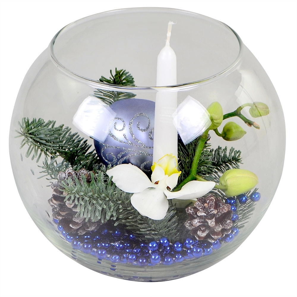 Buy a Christmas flower arrangement in a vase