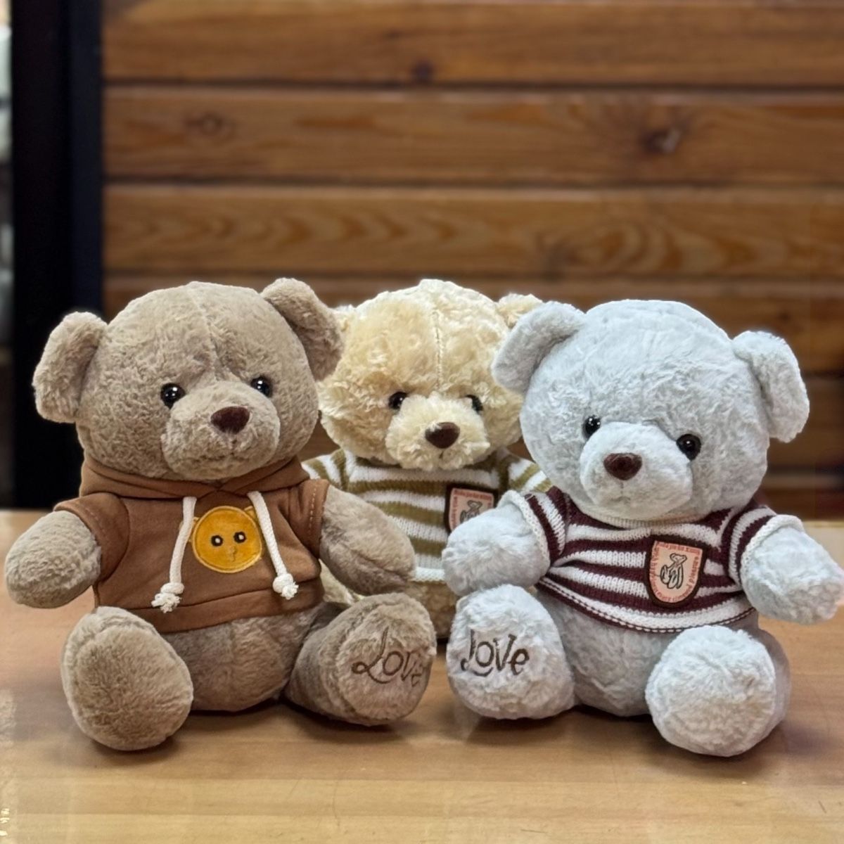 Product Teddy bear in a sweater (assorted)