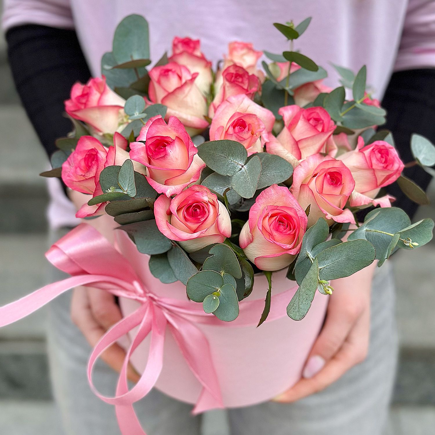 Bouquet Roses in a box Jumilia
